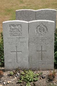 St. Sever Cemetery Extension Rouen - Kent, J