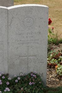 St. Sever Cemetery Extension Rouen - King, H