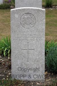 St. Sever Cemetery Extension Rouen - Lawrence, Ralph John