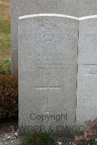 St. Sever Cemetery Extension Rouen - Leech, W