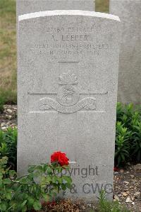 St. Sever Cemetery Extension Rouen - Leeper, A