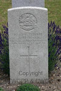 St. Sever Cemetery Extension Rouen - Leonard, Arthur