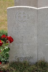 St. Sever Cemetery Extension Rouen - Leyland, A