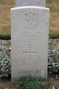 St. Sever Cemetery Extension Rouen - Lloyd, Samuel