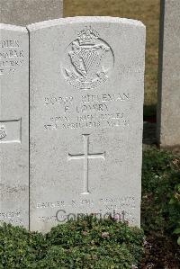 St. Sever Cemetery Extension Rouen - Lowry, F