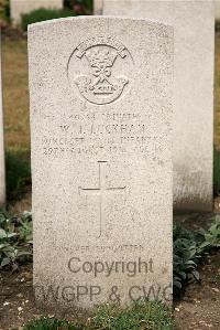 St. Sever Cemetery Extension Rouen - Luckham, W J