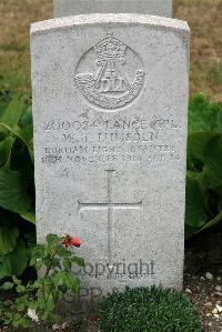 St. Sever Cemetery Extension Rouen - Lumsden, William Thomas