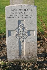 St. Sever Cemetery Extension Rouen - Mallett, T W