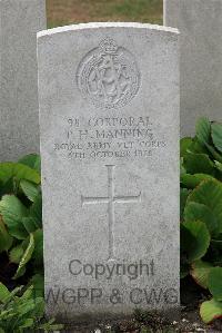 St. Sever Cemetery Extension Rouen - Manning, P H