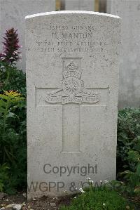 St. Sever Cemetery Extension Rouen - Manton, H