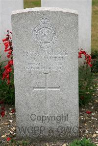 St. Sever Cemetery Extension Rouen - Manton, W O