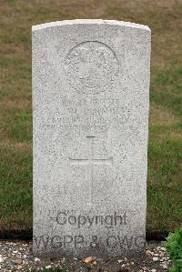 St. Sever Cemetery Extension Rouen - McDermott, Archibald