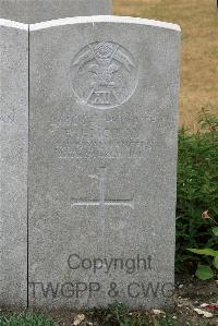 St. Sever Cemetery Extension Rouen - McKay, E J