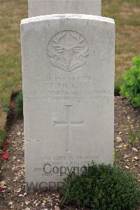 St. Sever Cemetery Extension Rouen - McKay, Thomas