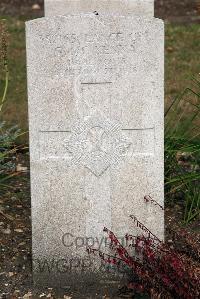 St. Sever Cemetery Extension Rouen - McKenna, G