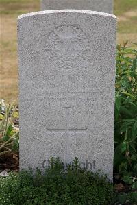 St. Sever Cemetery Extension Rouen - McKinnell, D