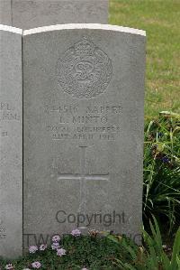 St. Sever Cemetery Extension Rouen - Minto, L