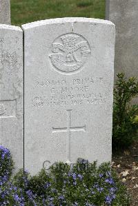St. Sever Cemetery Extension Rouen - Moore, George