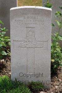 St. Sever Cemetery Extension Rouen - Moore, J