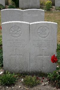 St. Sever Cemetery Extension Rouen - Morris, J