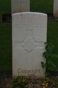 Templeux-Le-Guerard British Cemetery - Castle, Leslie Vincent