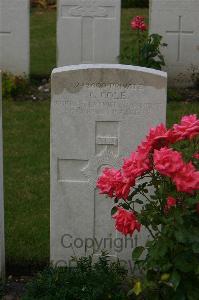 Templeux-Le-Guerard British Cemetery - Cole, C