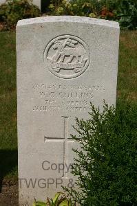 Templeux-Le-Guerard British Cemetery - Collins, W C