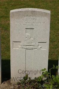 Templeux-Le-Guerard British Cemetery - Cook, Alexander James