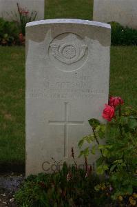 Templeux-Le-Guerard British Cemetery - Cotson, F