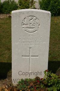 Templeux-Le-Guerard British Cemetery - Darling, F H