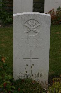 Templeux-Le-Guerard British Cemetery - Davies, Gordon Gwynne