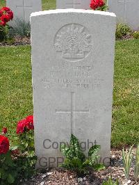 Templeux-Le-Guerard British Cemetery - Digby, F D M
