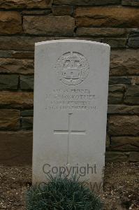 Templeux-Le-Guerard British Cemetery - Fairbrother, H