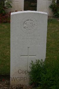 Templeux-Le-Guerard British Cemetery - Findlay, Henry George