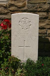 Templeux-Le-Guerard British Cemetery - Forsyth, R