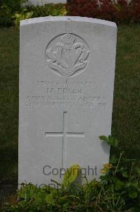 Templeux-Le-Guerard British Cemetery - Friar, M