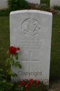 Templeux-Le-Guerard British Cemetery - Gallagher, J
