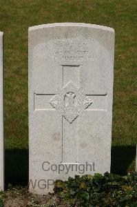 Templeux-Le-Guerard British Cemetery - Gray, W