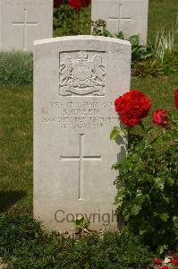 Templeux-Le-Guerard British Cemetery - Green, S