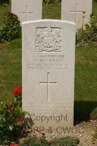 Templeux-Le-Guerard British Cemetery - Handley, W