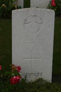 Templeux-Le-Guerard British Cemetery - Hickman, Thomas Henry