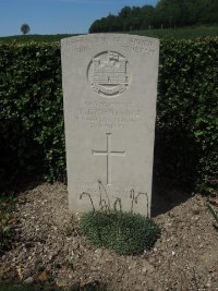 Templeux-Le-Guerard British Cemetery - Hurdidge, J J W