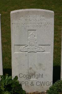 Templeux-Le-Guerard British Cemetery - Johnston, D