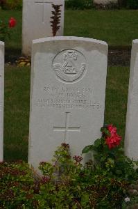 Templeux-Le-Guerard British Cemetery - Jones, William Henry