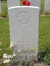 Templeux-Le-Guerard British Cemetery - Loune, Karl