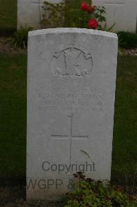 Templeux-Le-Guerard British Cemetery - McPherson, Donald