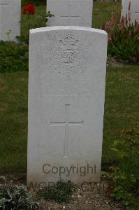 Templeux-Le-Guerard British Cemetery - Mellish, H