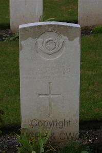 Templeux-Le-Guerard British Cemetery - Meredith, William Harold