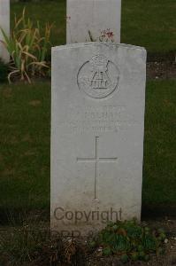 Templeux-Le-Guerard British Cemetery - Nelham, A