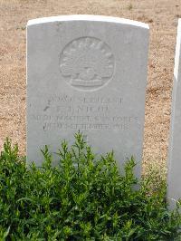 Templeux-Le-Guerard British Cemetery - Nicol, F J
